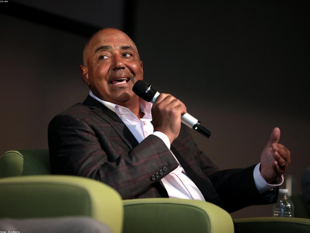 ប្រព័ន្ធផ្សព្វផ្សាយ និងកំណត់សិទិ្ធ